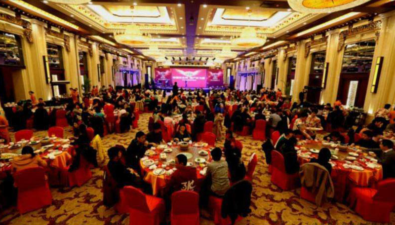 公司年會活動禮品采購什么才給力？好禮嗨爆精彩年會